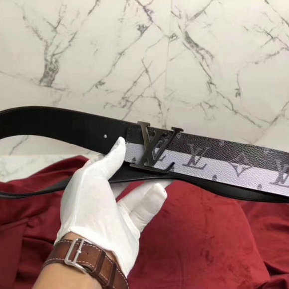 Louis Vuitton   belt